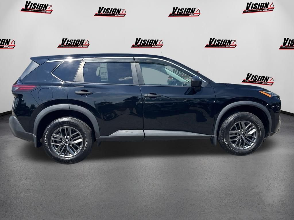 Used 2021 Black Nissan S image 4