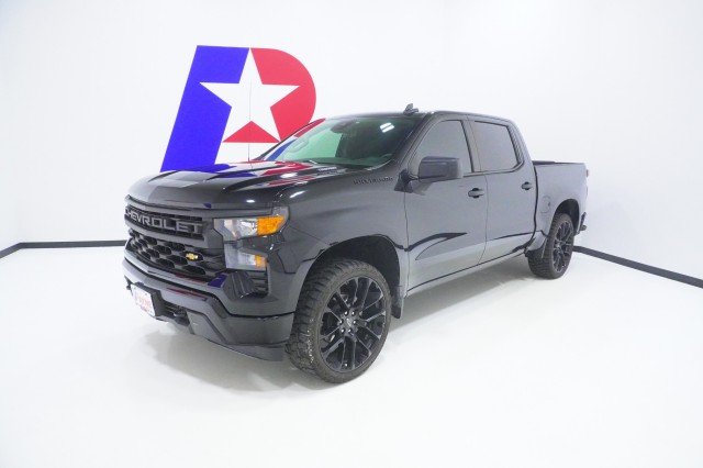 2024 Chevrolet Silverado 1500 Custom