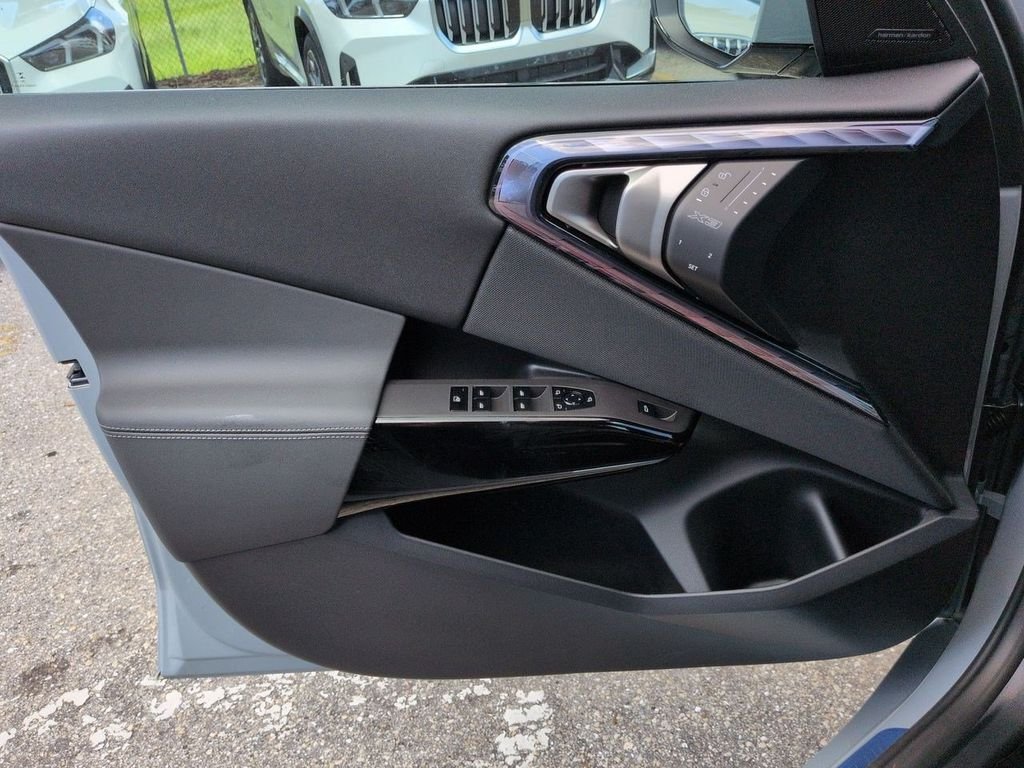New 2026 Brooklyn Grey Metallic BMW 30 xDrive image 31