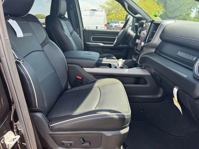 New 2026 Diamond Black Crystal Pearl-Coat Exterior Paint RAM LARAMIE image 14