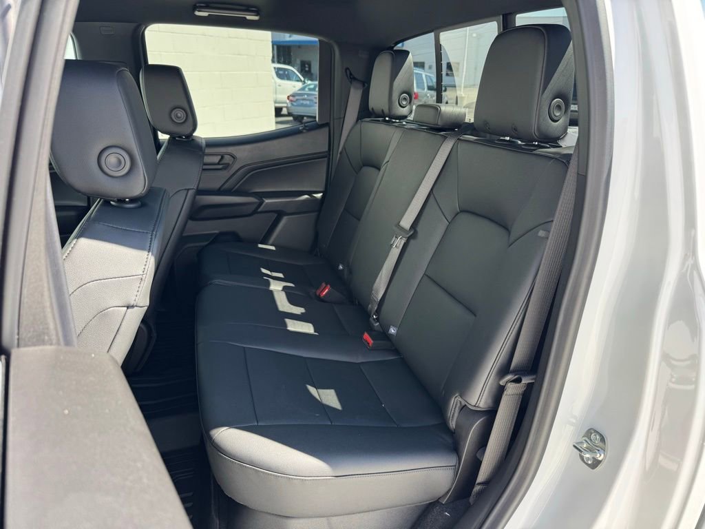 New 2026 Summit White Chevrolet Trail Boss image 20