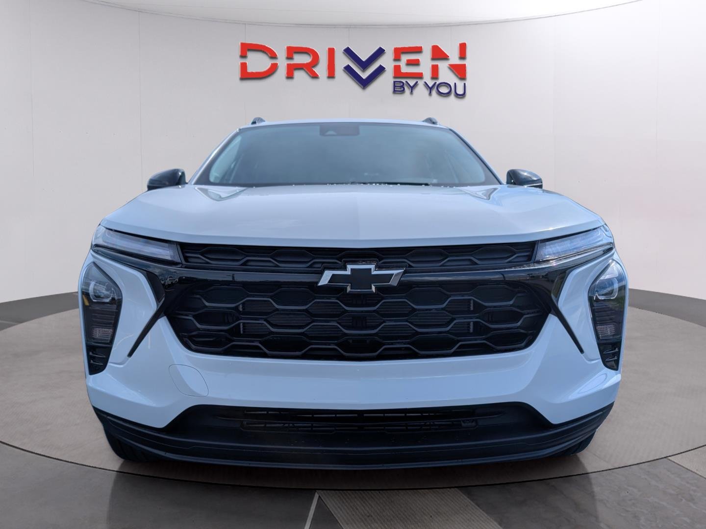 New 2026 Summit White Chevrolet LT image 8