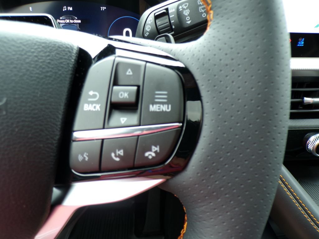 New 2026 Carbonized Gray Metallic Ford Tremor® image 19