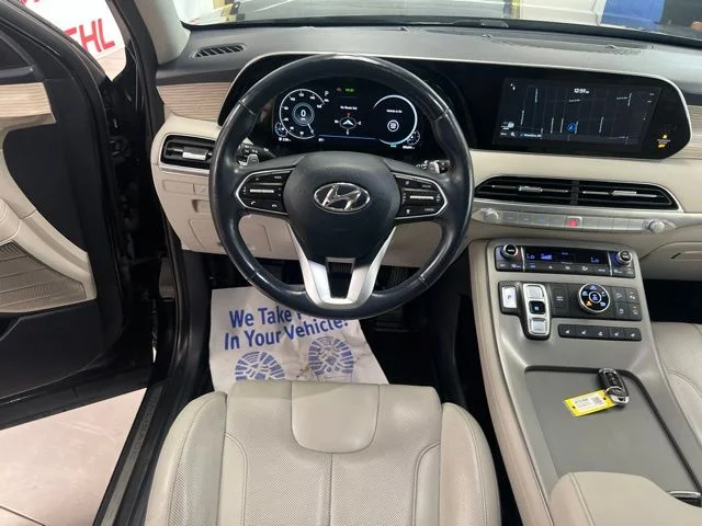 Used 2021 Black Hyundai Limited image 30