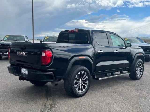 Used 2023 Onyx Black GMC Denali image 5