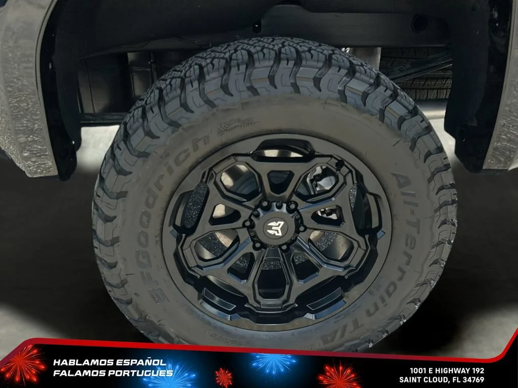 Used 2026 Onyx Black GMC AT4 image 37