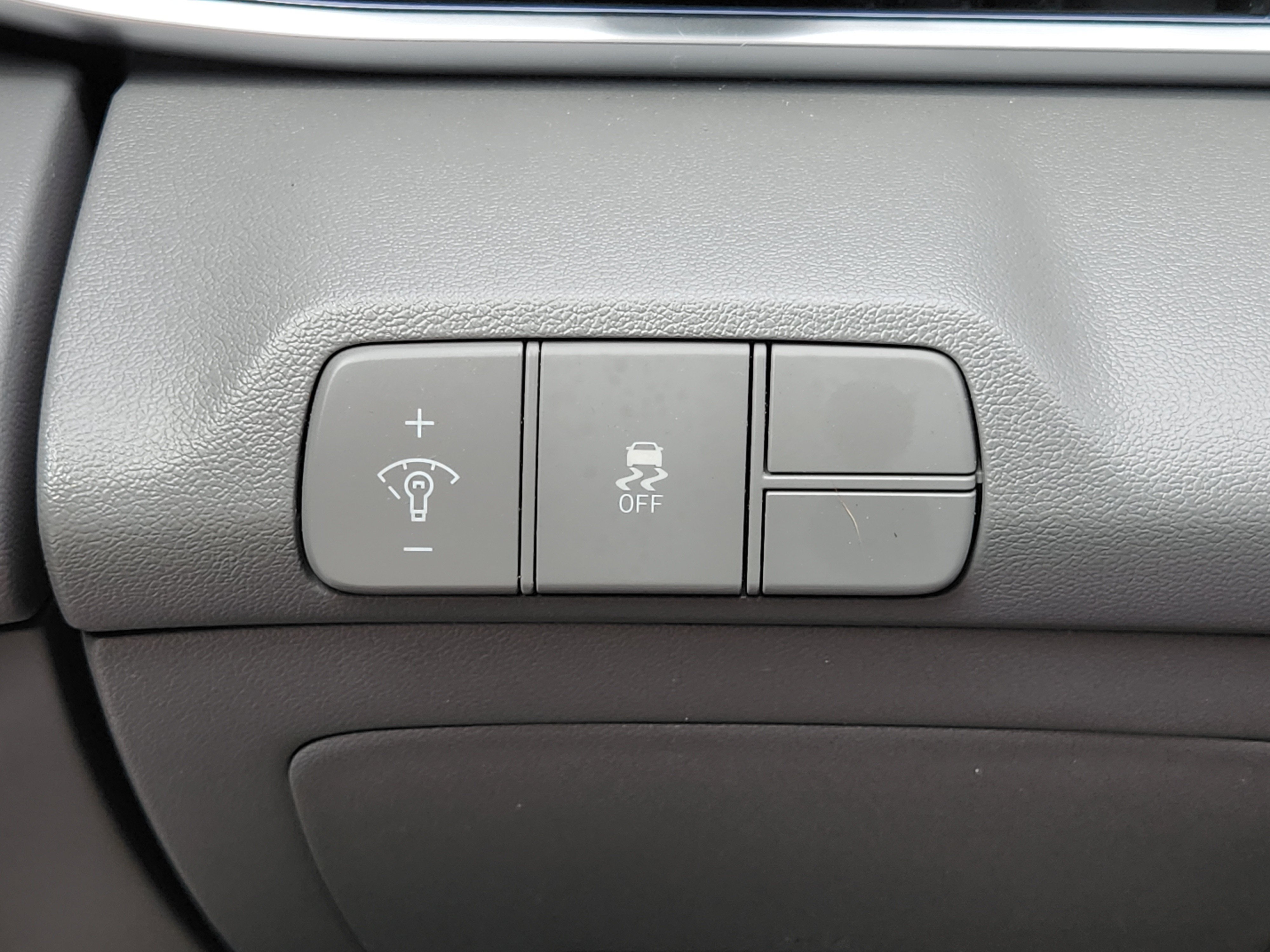 Used 2025 Intense Blue Hyundai SEL Convenience image 23