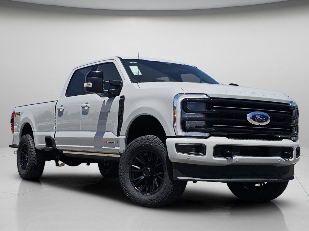 New 2026 Avalanche Ford Platinum image 2