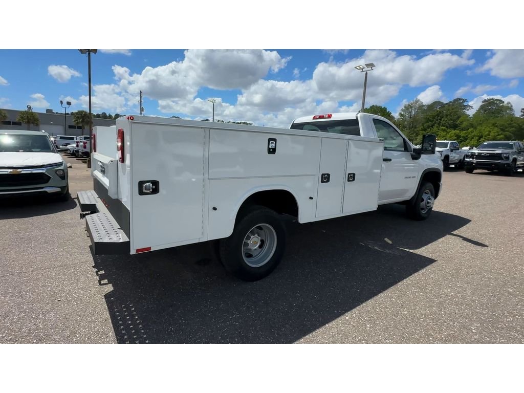 New 2026 Summit White Chevrolet Work Truck image 2