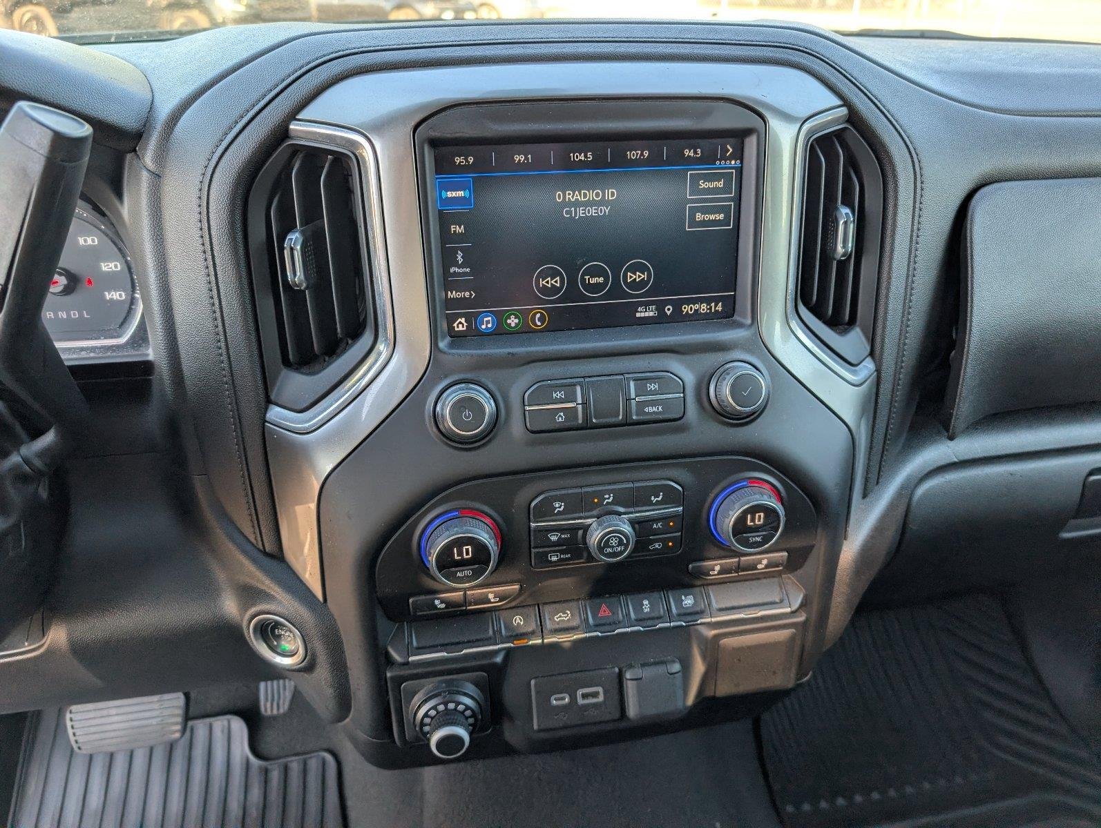 Used 2022 Shadow Gray Metallic Chevrolet LT image 19