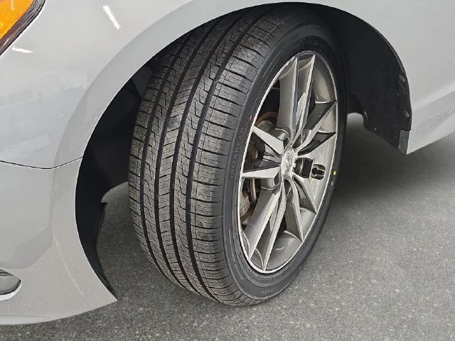 Used 2015 Gray Hyundai Sport 2.0T image 30