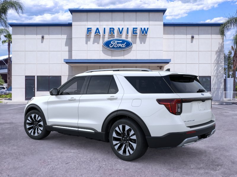 New 2026 Star White Metallic Tri-Coat Ford Platinum™ image 4