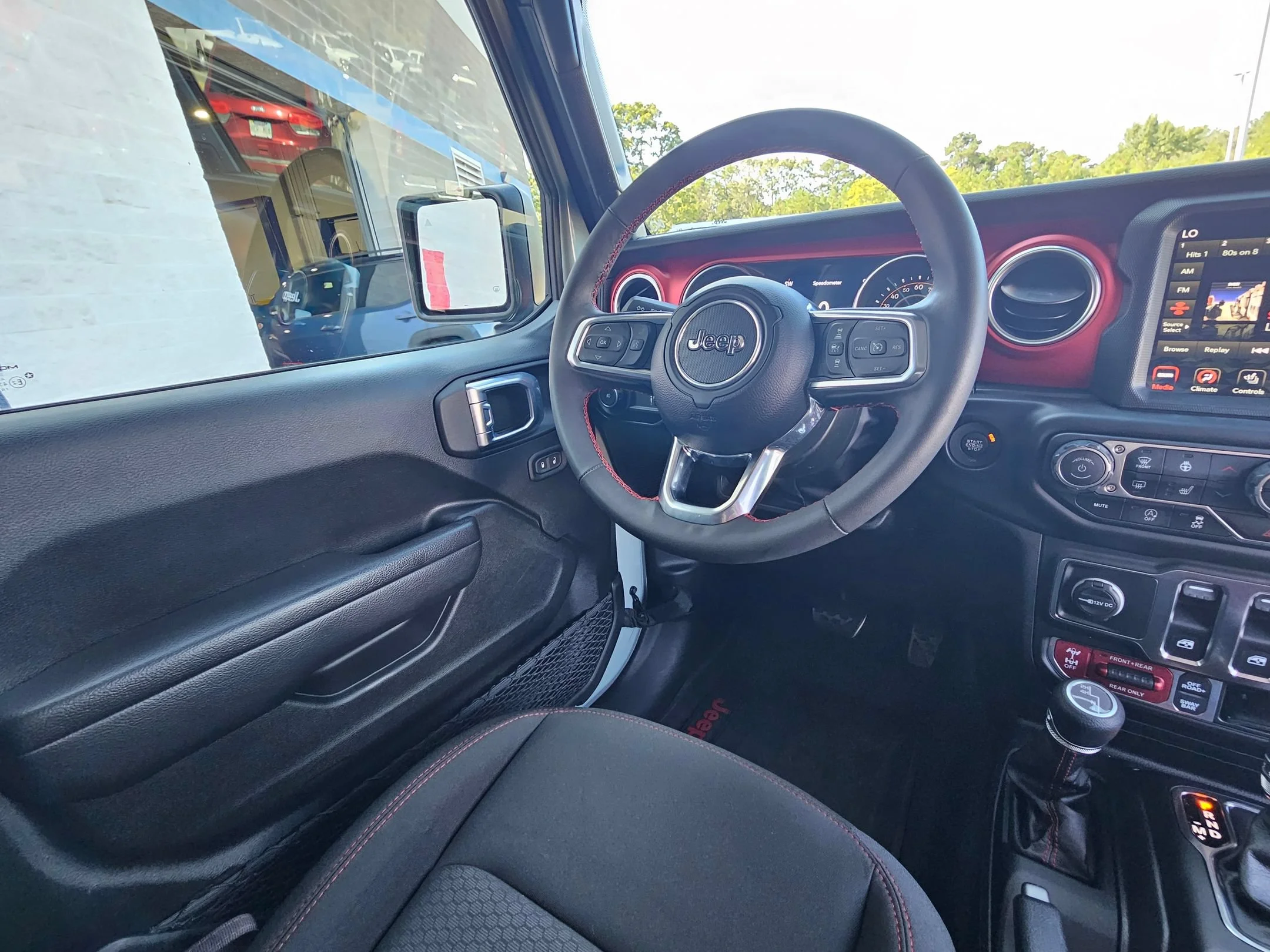 Used 2023 Earl Clearcoat Jeep Rubicon image 9