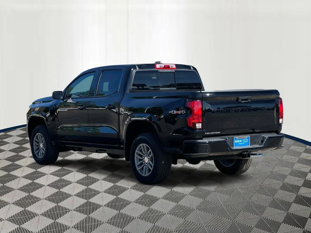 New 2026 Black Chevrolet LT image 4