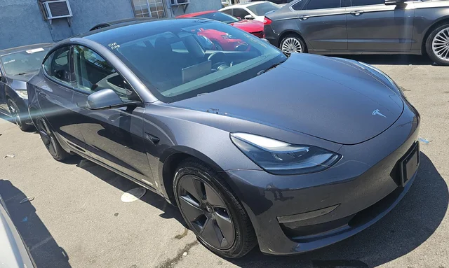 2023 Tesla Model 3 Base
