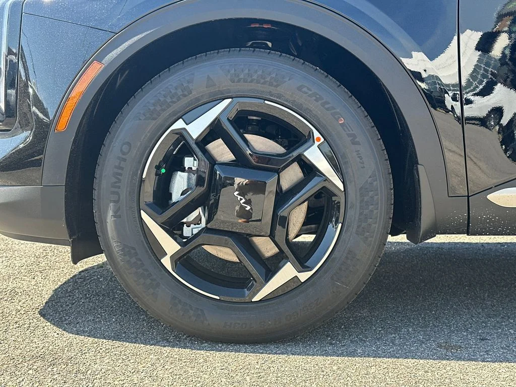 New 2026 Black Kia EX image 9