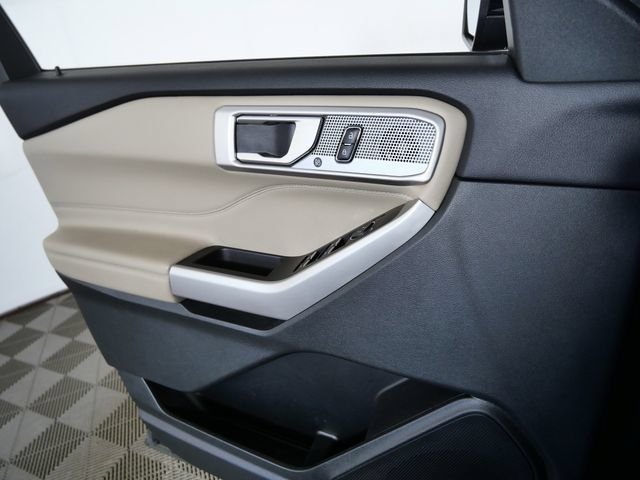 Used 2024 Green Ford XLT image 25