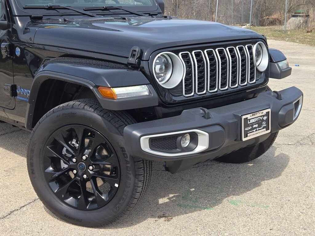 Certified 2025 Jeep Wrangler 4xe Sahara 4XE with VIN 1C4RJXP63SW600387 for sale in Libertyville, IL