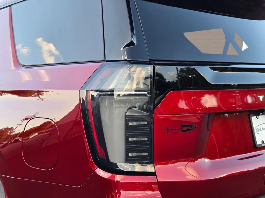2026 Chevrolet Tahoe Premier - Photo 10
