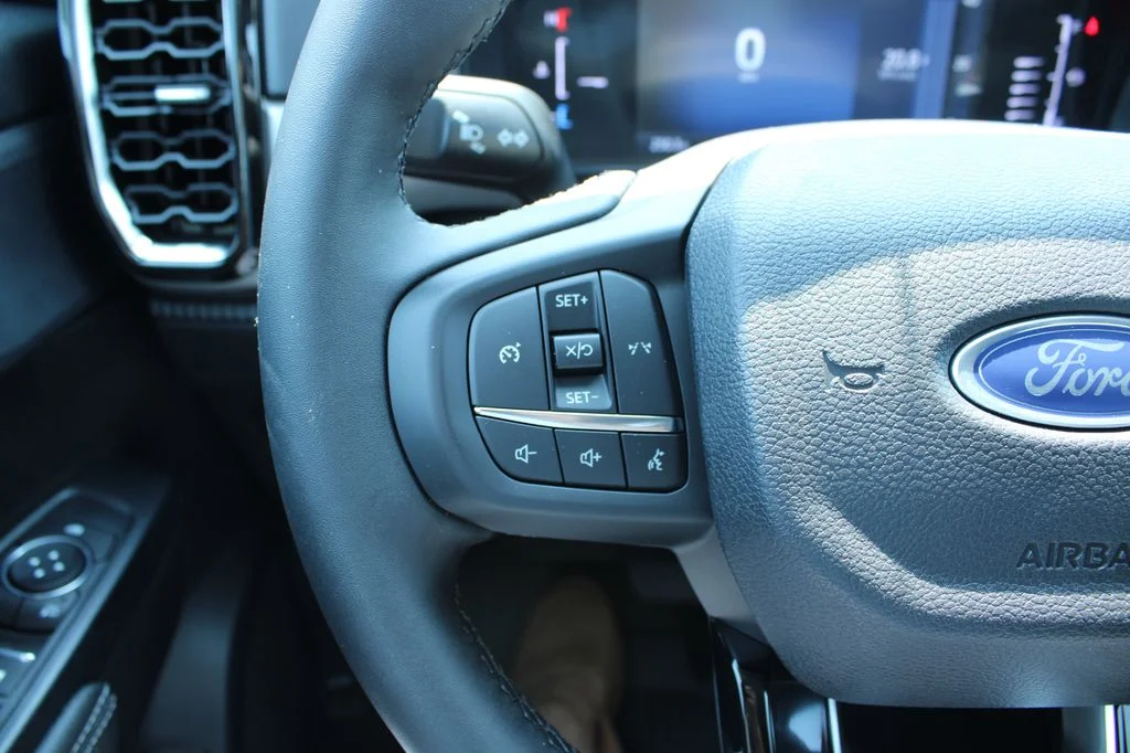 New 2026 Avalanche Ford XLT image 37