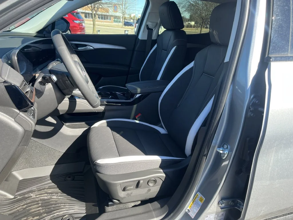 2026 Buick Envision Sport Touring - Photo 19