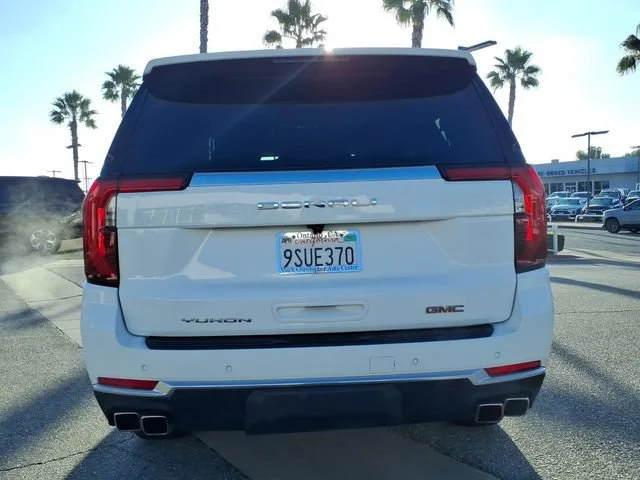 Used 2025 Summit White GMC Denali image 5