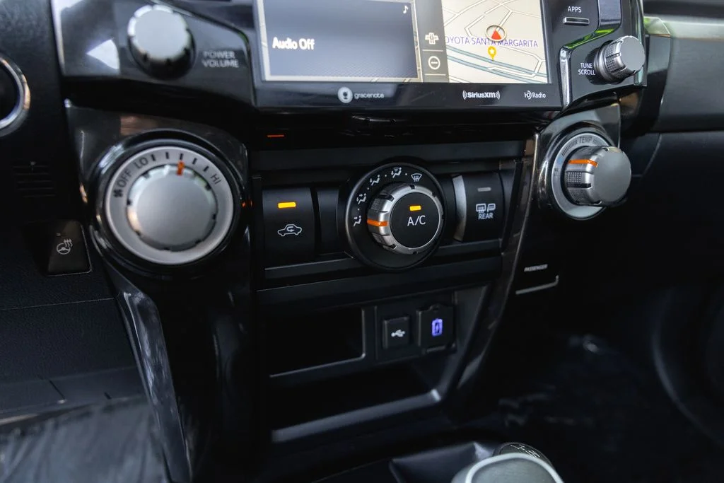 Used 2024 Ice Cap Toyota TRD Off-Road Premium image 23
