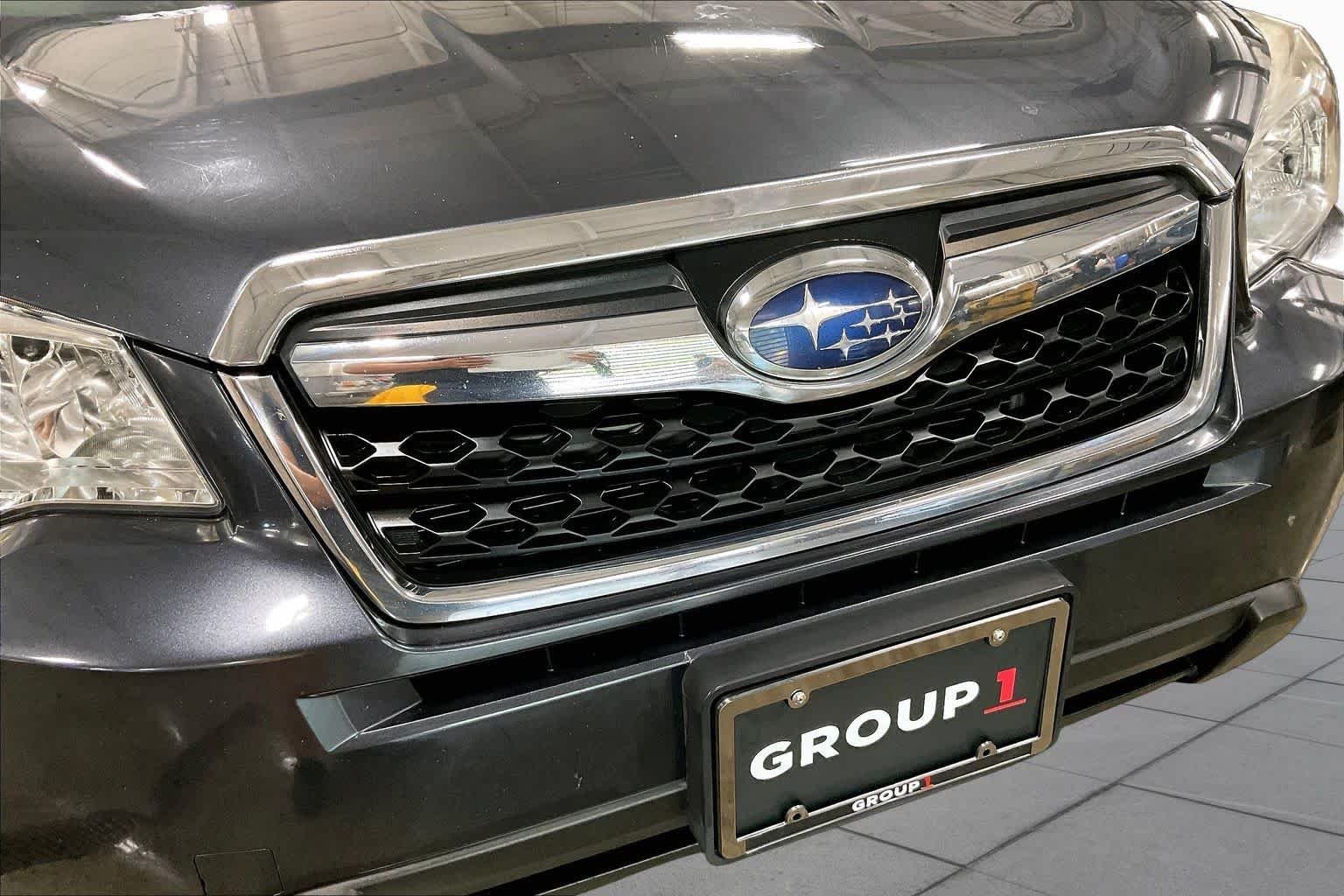 Used 2015 Dark Gray Metallic Subaru 2.5i Premium image 30