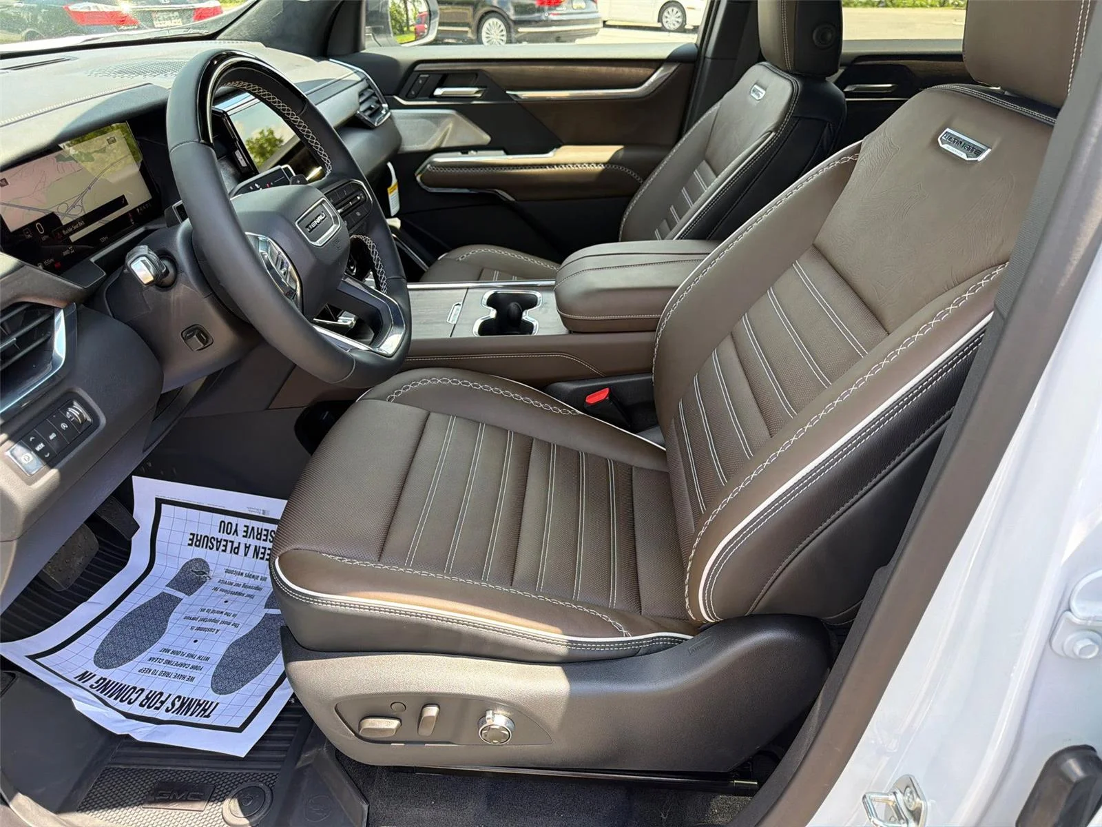 2026 GMC Acadia Denali Ultimate - Photo 18