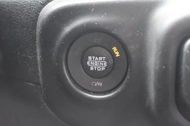 Used 2021 Red Jeep Unlimited Sport image 28