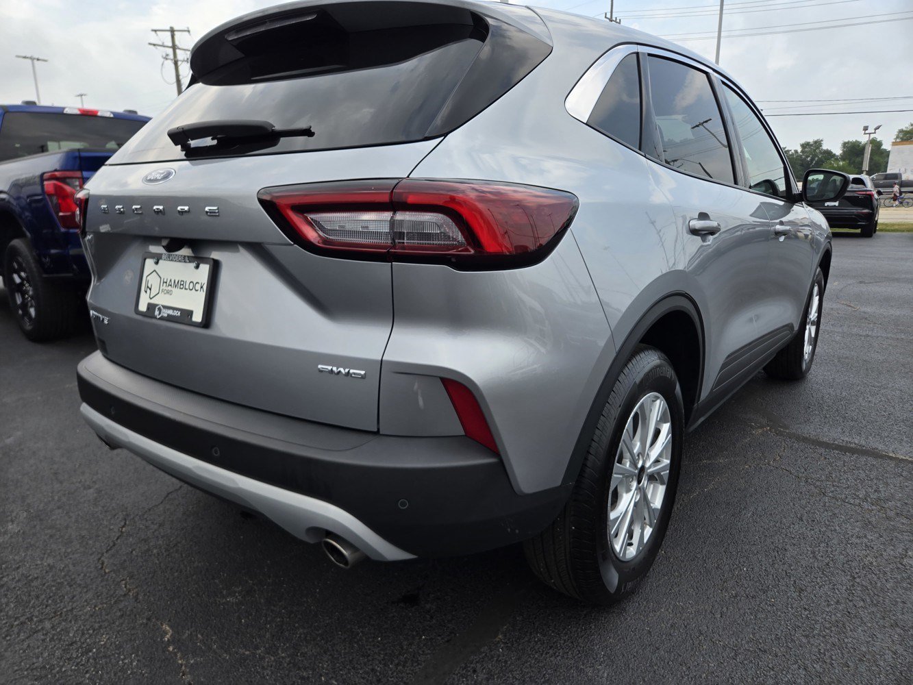 Used 2023  Ford Active image 41