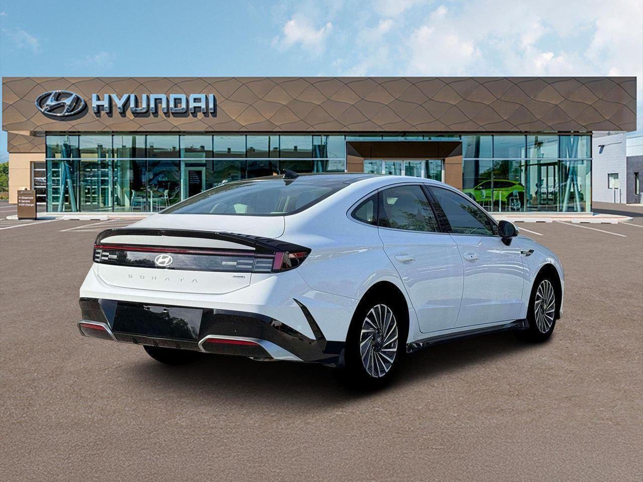 New 2026 White Hyundai SEL image 7