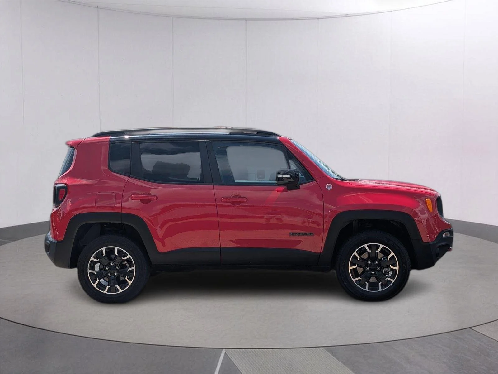 Used 2023 Colorado Red Clearcoat Jeep Trailhawk image 6