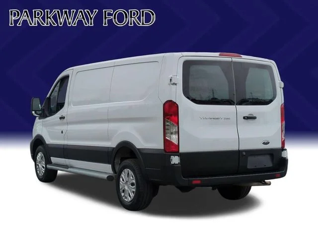 Used 2025 White Ford Base image 3