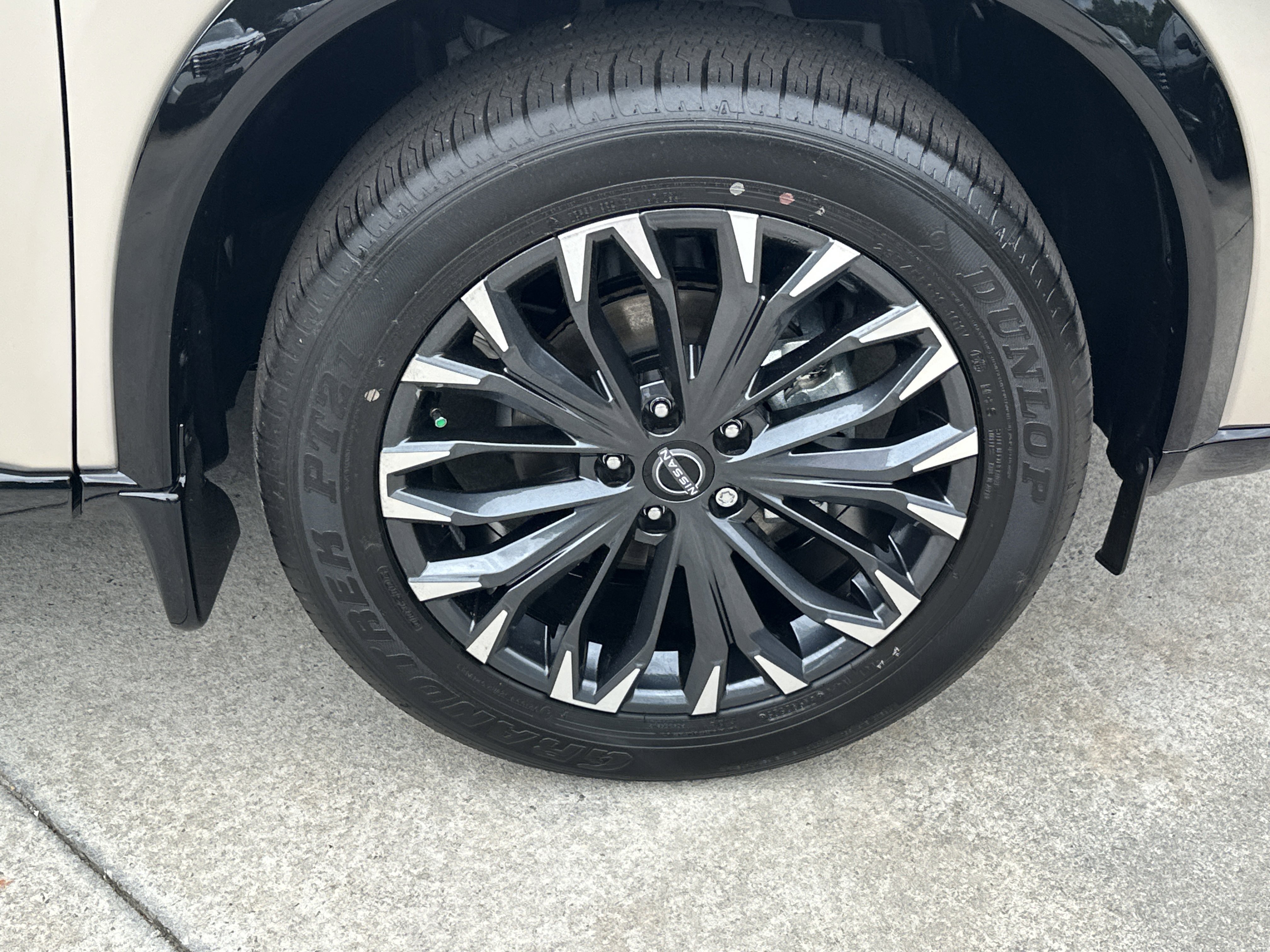 2026 Nissan Rogue Platinum - Photo 13