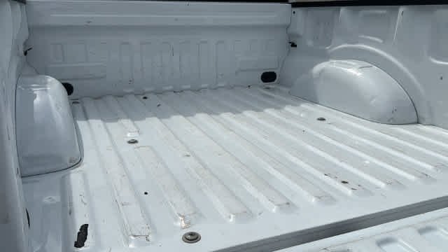Used 2023 Oxford White Ford XLT image 27