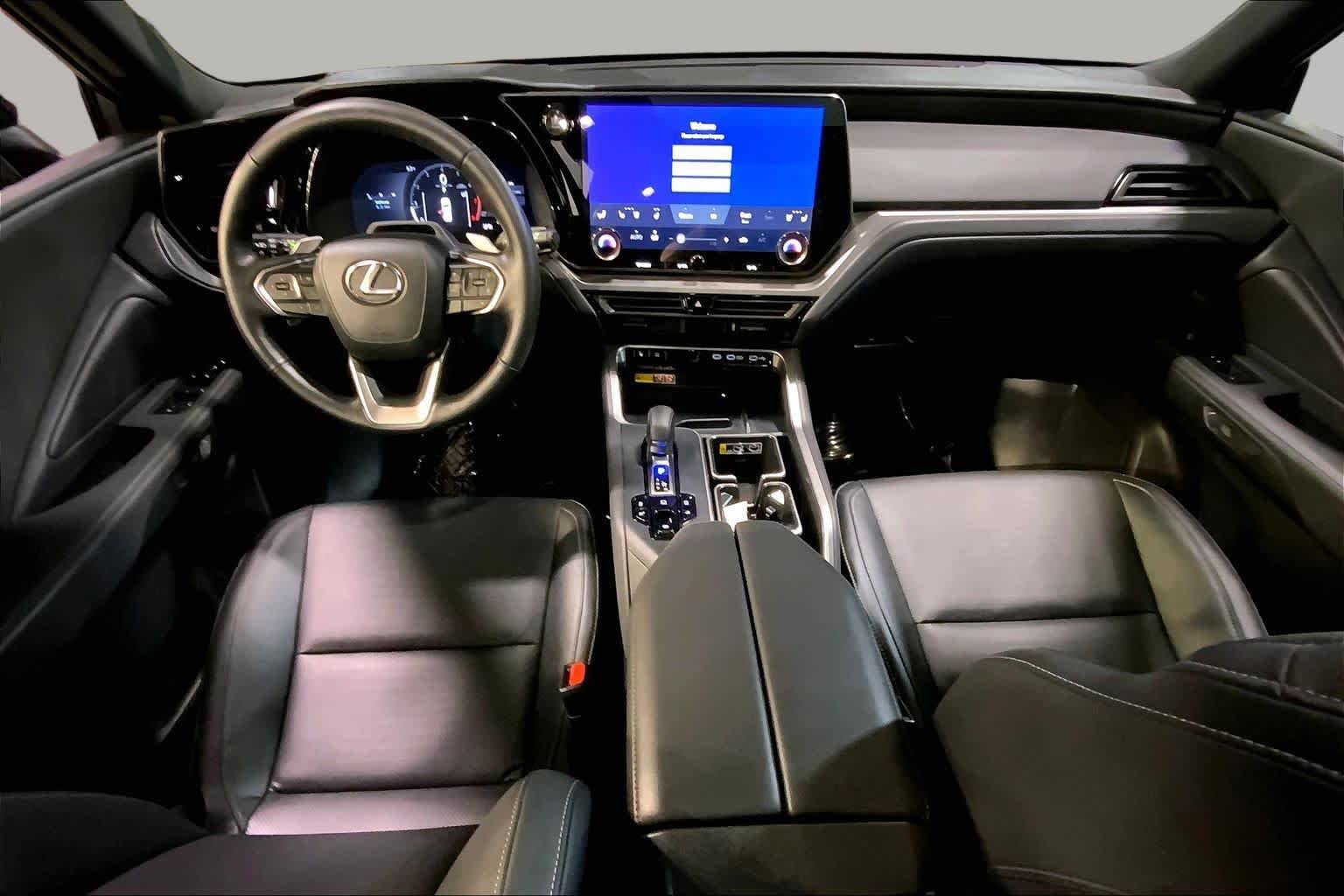 Used 2025 Nightfall Mica Lexus Premium image 16