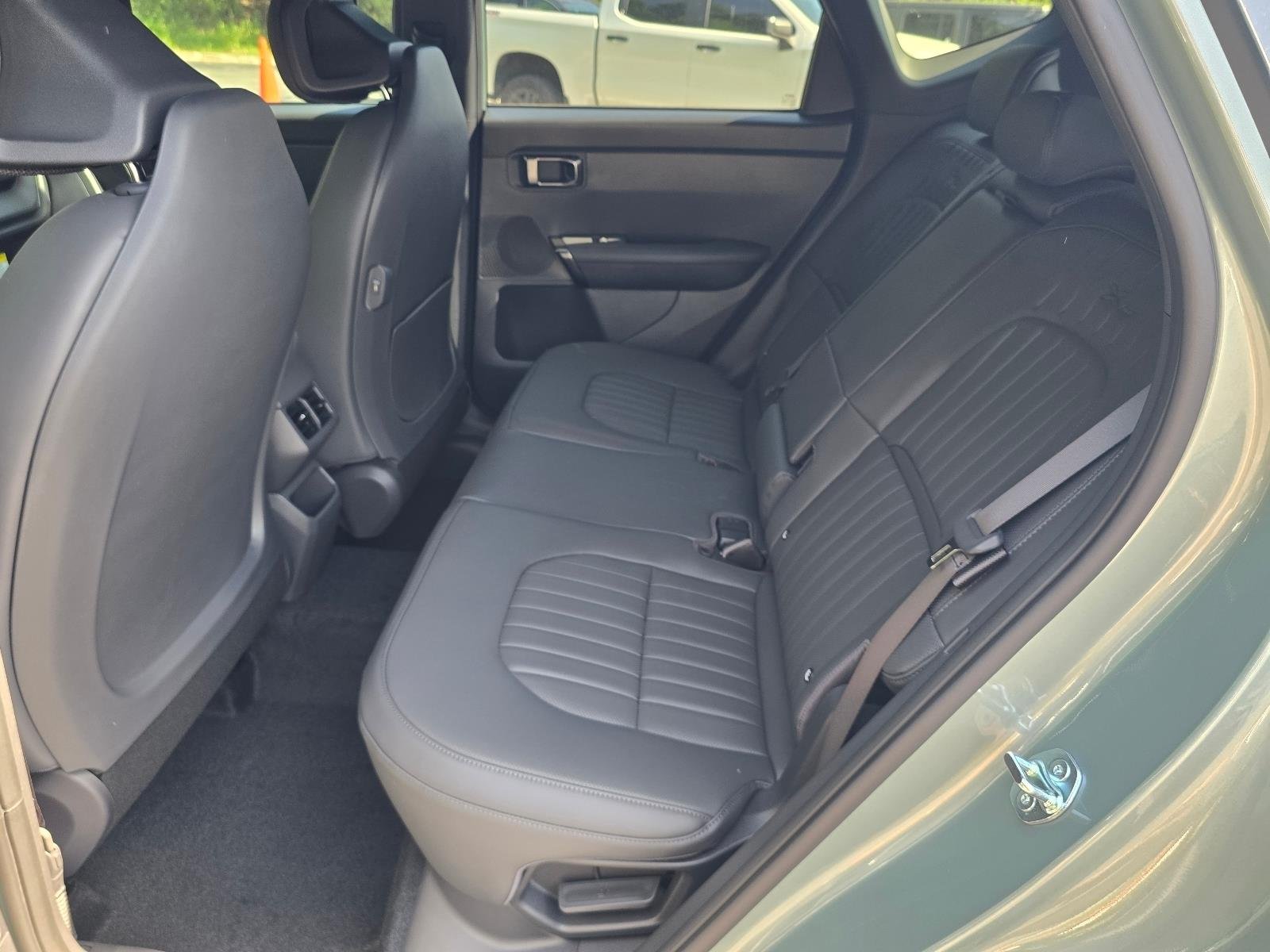 New 2027 Iceberg Green Kia X-Line S image 4