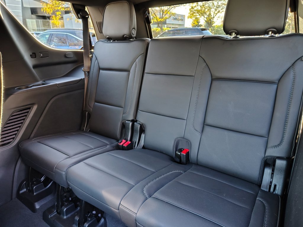 Used 2024 Onyx Black GMC Denali image 47