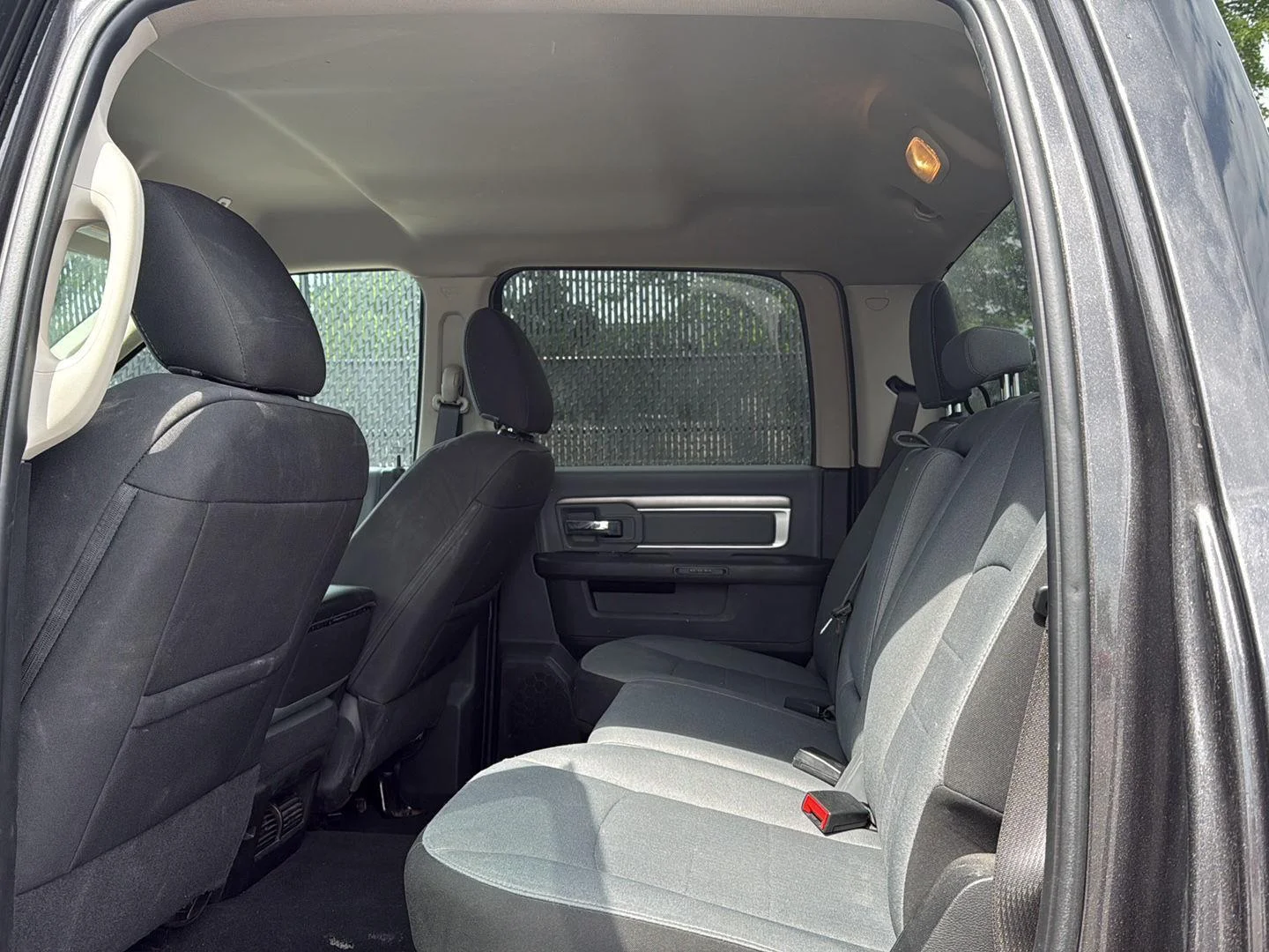 Used 2023 Granite Crystal Metallic Ram SLT image 10