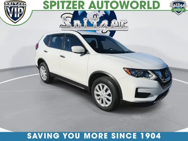 Used 2017 White Nissan S image 4