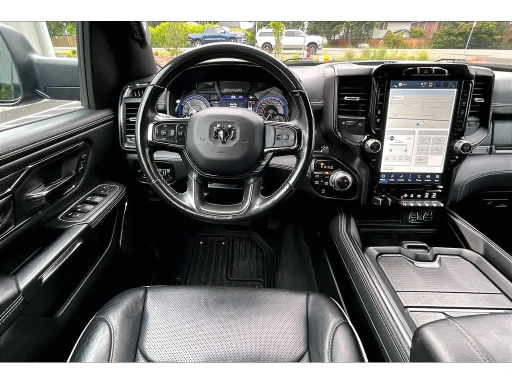 Used 2022 Diamond Black Crystal Pearlcoat Ram Limited image 5
