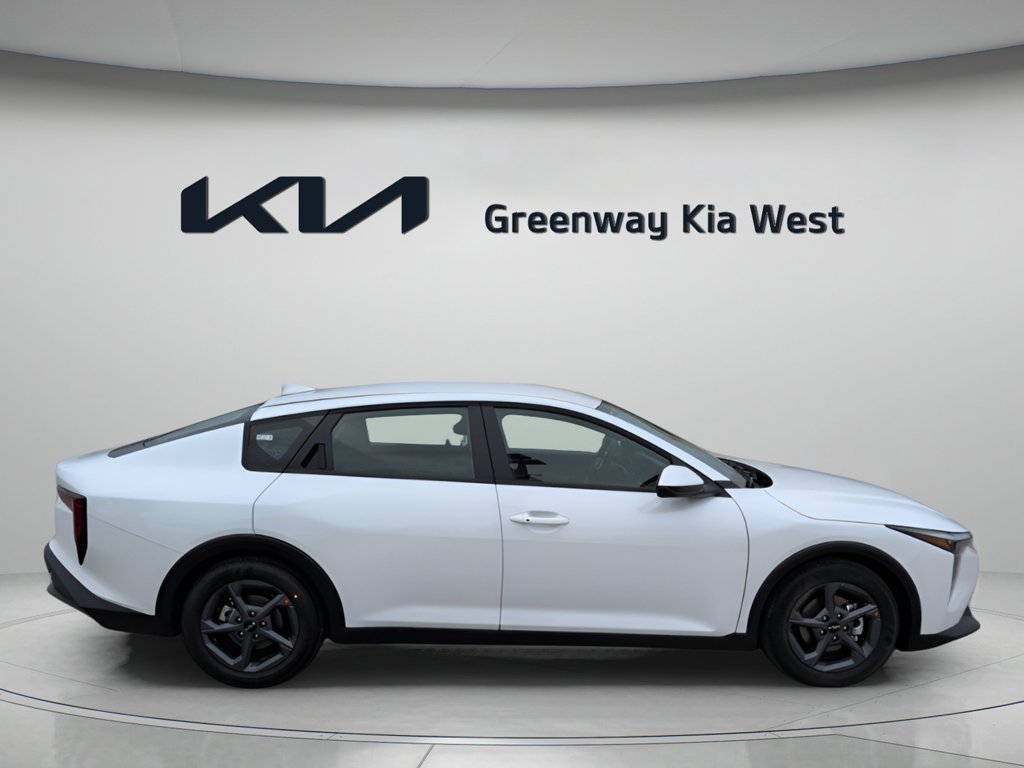 New 2026 Snow White Pearl Kia LXS image 9