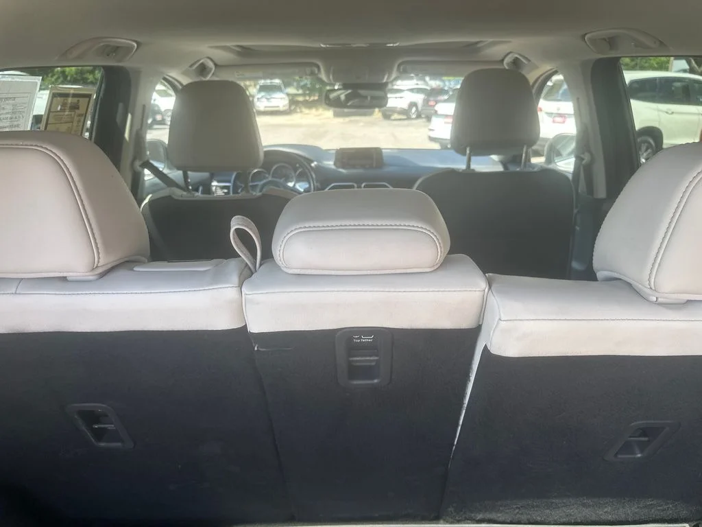 Used 2017 White Mazda Grand Touring image 22