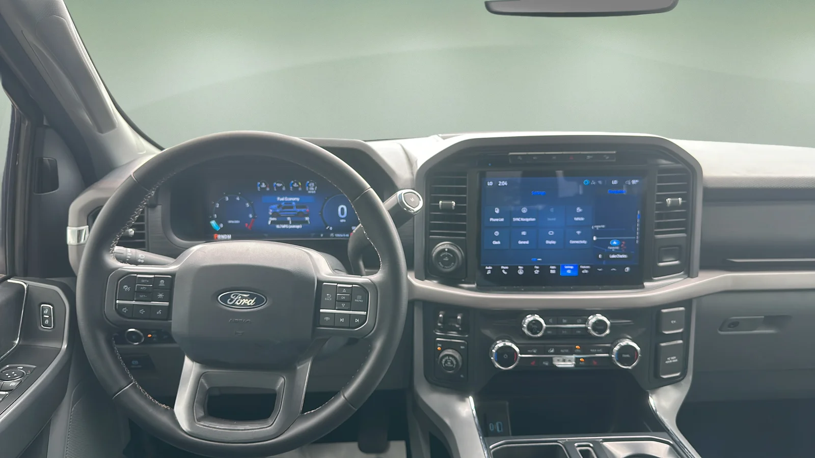 Used 2024 White Ford XLT image 16