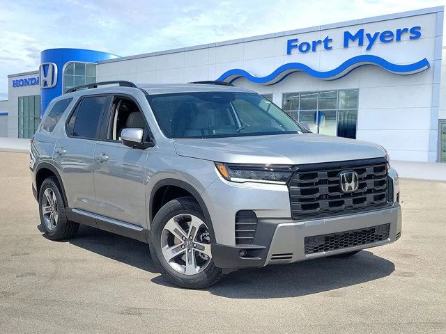 2026 Honda Pilot EX-L 2WD's photo