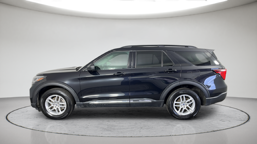 2025 Ford Explorer Active - Photo 13