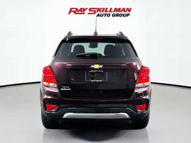 Used 2021 Red Chevrolet LT image 6