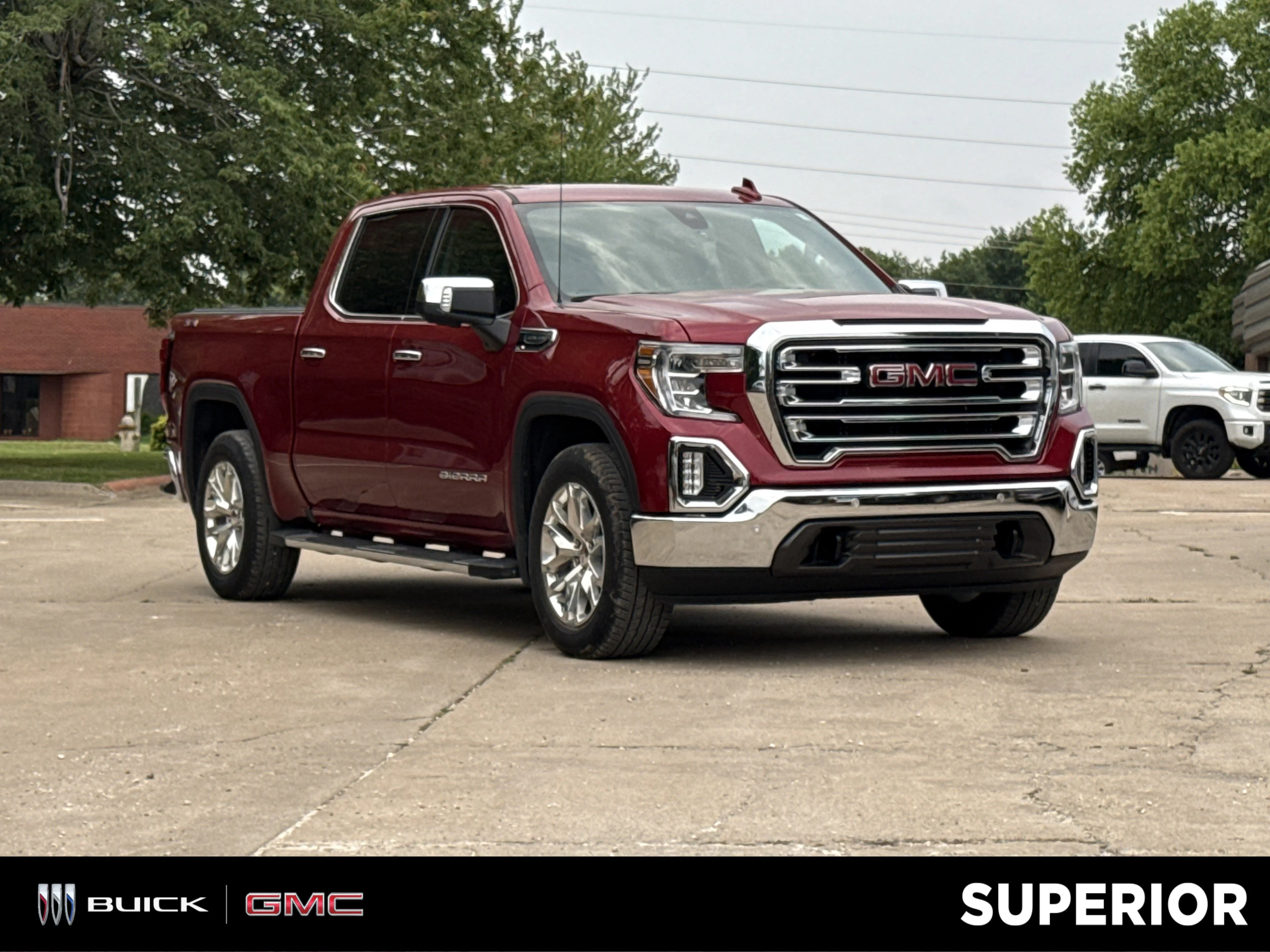 2019 GMC Sierra 4WD Crew Cab Short Box SLT's photo