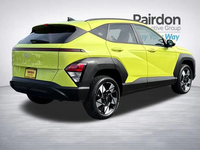 Used 2025 Neoteric Yellow Hyundai SEL image 7
